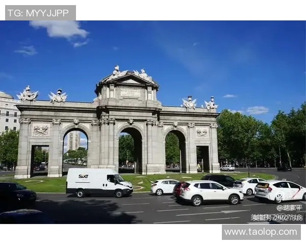 足球世界第一运动的魅力与影响力探讨：全球热爱与文化交融的背后故事